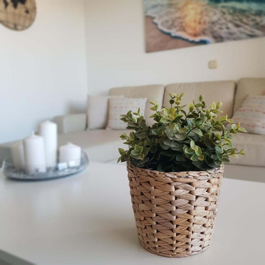 Appartment Totally Upgraded At Benal Beach بينالماذينا المظهر الخارجي الصورة
