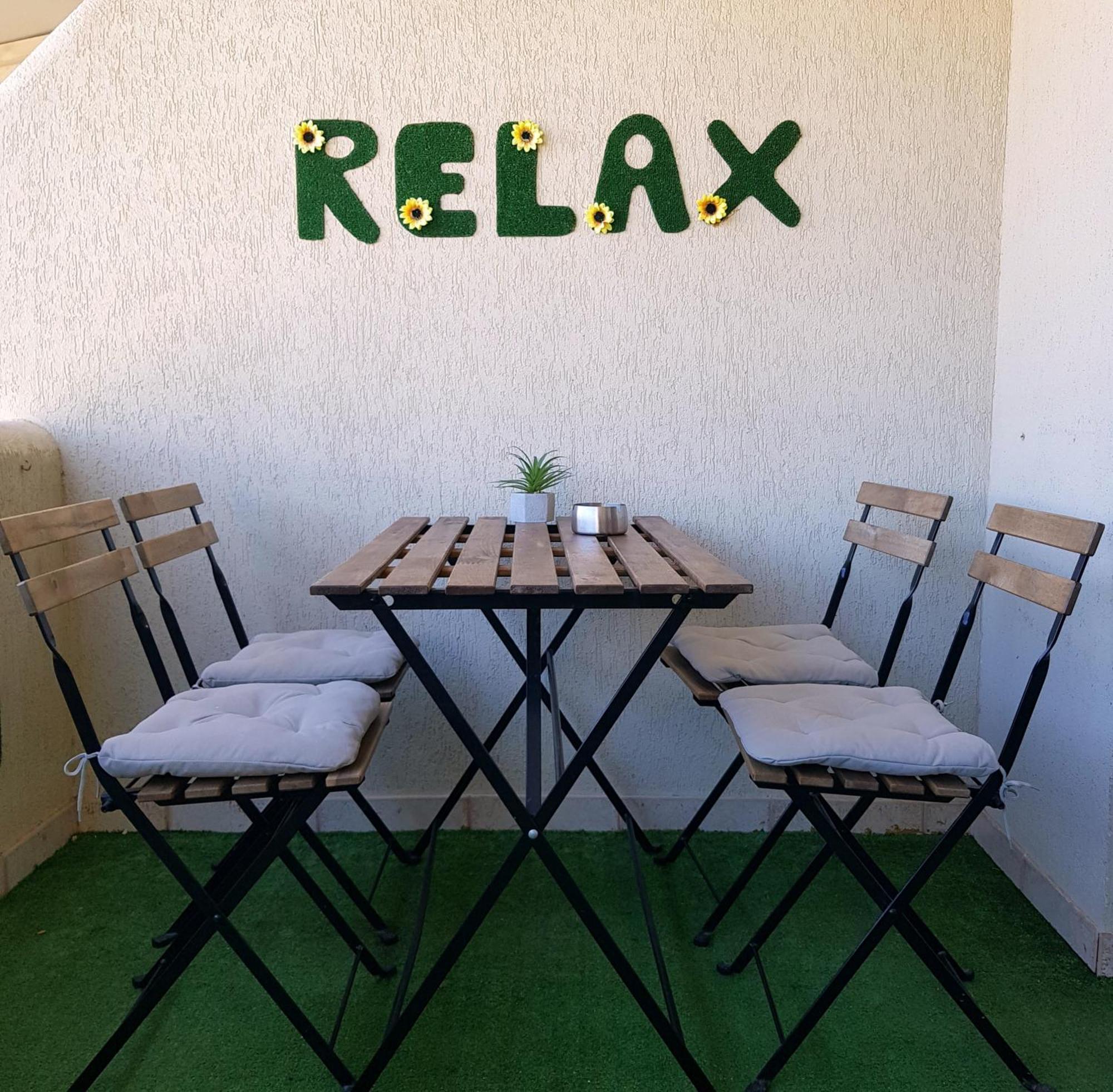 Appartment Totally Upgraded At Benal Beach بينالماذينا المظهر الخارجي الصورة
